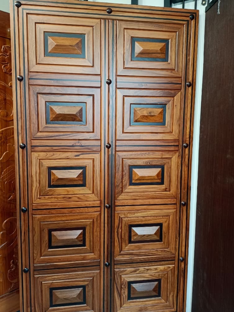 Showroom  - Image 1